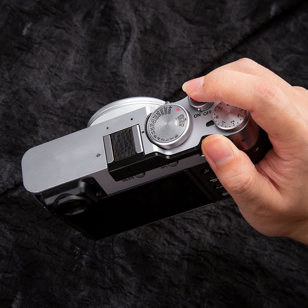 X100vi melhorar o aperto para  - Fujifilm Camera X100Vi avaliação e preço